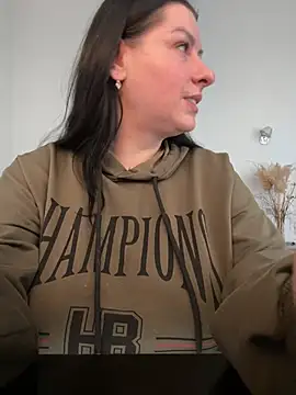 Evelinia online show from 03-20-25, 02:10