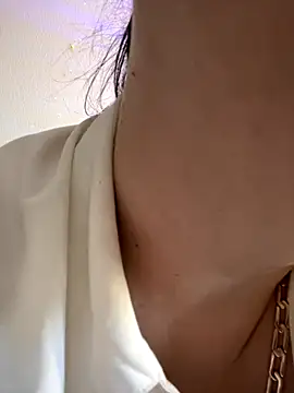 Evelinia online show from 09-26-25, 12:53