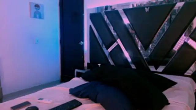 MelannyTylor online show from 03-11-26, 05:46