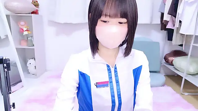 Im Yu-na online show from 03-20-26, 02:22