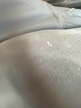 Snapshot of Fjome chatting on 09-25-25, 11:58 Fjome online show from 09-25-25, 11:58