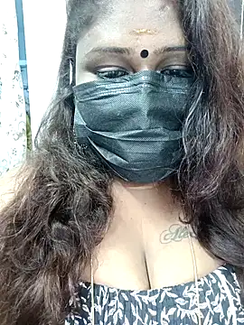 simran21 online show from 02-02-25, 06:20