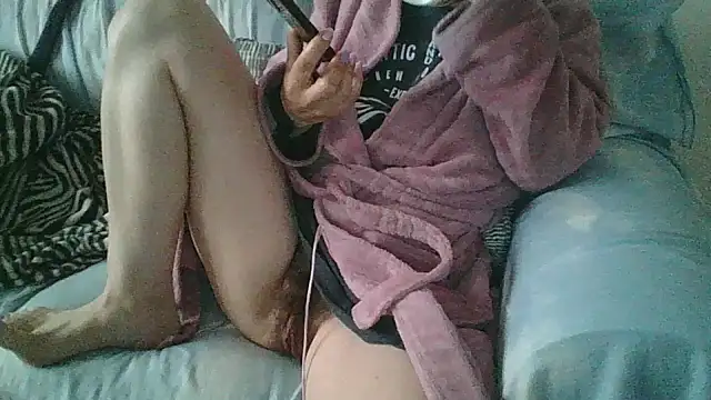 hairygirl80 online show from 05-03-26, 05:02