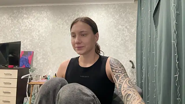 AnneBall online show from 12-24-24, 03:47