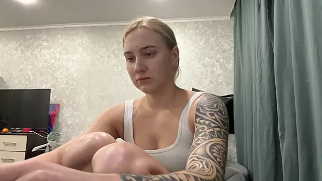 AnneBall online show from 01-13-25, 07:10