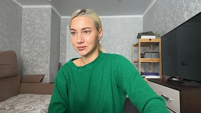 Snapshot of AnneBall chatting on 01-19-26, 07:01 AnneBall online show from 01-19-26, 07:01