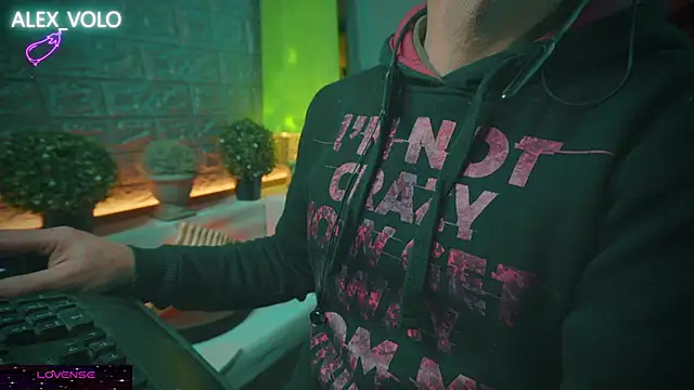 alex-volo online show from 01-20-25, 04:23