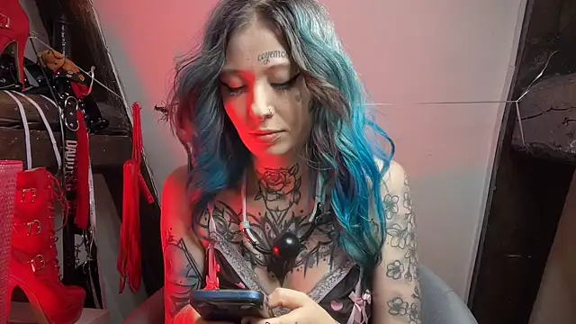 Snapshot of coyemoo chatting on 01-10-26, 02:08 coyemoo online show from 01-10-26, 02:08