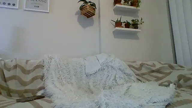 Snapshot of badblondebunny chatting on 03-11-26, 12:38 badblondebunny online show from 03-11-26, 12:38