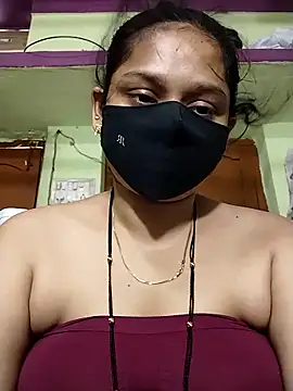 Snapshot of Kashish_18 chatting on 06-09-26, 07:42 Kashish 18 online show from 06-09-26, 07:42