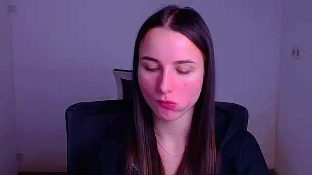 Eva Janee online show from 12-26-24, 09:55