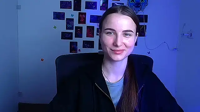 Snapshot of Eva_Janee chatting on 05-14-26, 05:58 Eva Janee online show from 05-14-26, 05:58