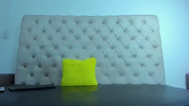 FernandaClar online show from 03-05-25, 10:32