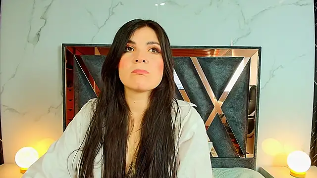 Amara vega online show from 09-25-25, 11:58