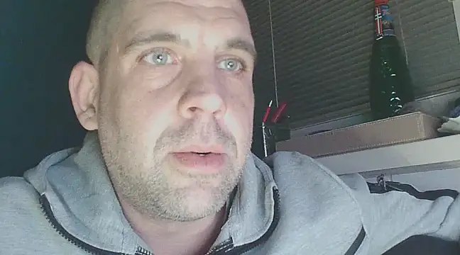 Snapshot of YouWantMe666 chatting on 02-10-25, 09:58 YouWantMe666 online show from 02-10-25, 09:58