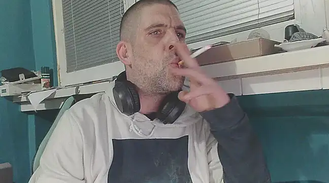 Snapshot of YouWantMe666 chatting on 02-13-25, 08:45 YouWantMe666 online show from 02-13-25, 08:45