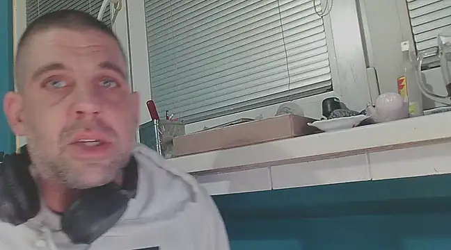 Snapshot of YouWantMe666 chatting on 02-13-25, 11:47 YouWantMe666 online show from 02-13-25, 11:47