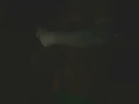 Snapshot of YouWantMe666 chatting on 10-09-25, 06:39 YouWantMe666 online show from 10-09-25, 06:39