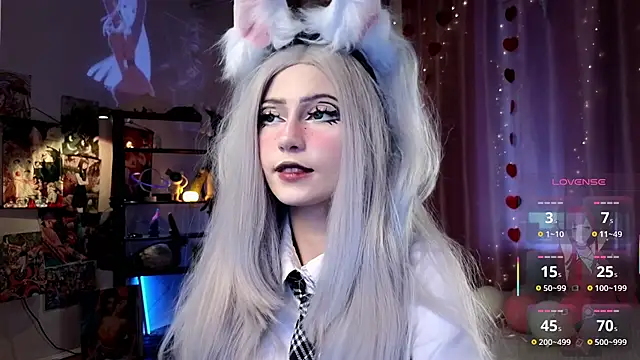 Carolina Leep online show from 03-11-26, 01:39