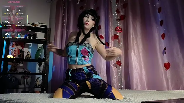 Snapshot of Carolina_Leep chatting on 06-30-26, 04:41 Carolina Leep online show from 06-30-26, 04:41