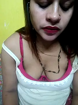 Sexyranibhabhi online show from 04-28-26, 02:33