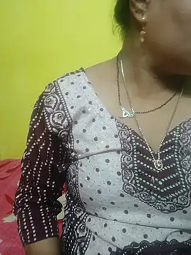 Snapshot of Sexyranibhabhi chatting on 06-27-26, 01:39 Sexyranibhabhi online show from 06-27-26, 01:39
