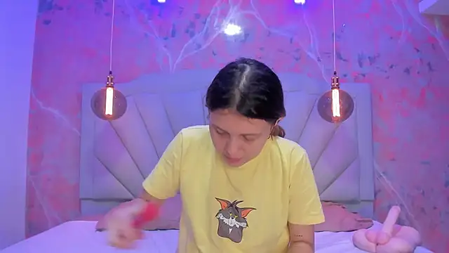 AngelaaCute  online show from 01-30-25, 12:27