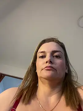 Snapshot of Taniabonet chatting on 02-20-26, 10:54 Taniabonet online show from 02-20-26, 10:54