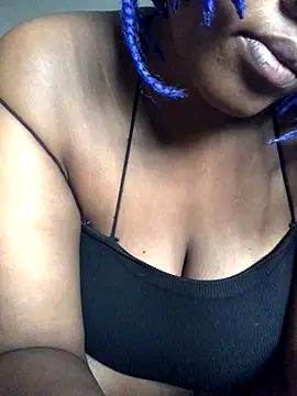 Snapshot of Lamborghiniasia chatting on 09-27-25, 03:17 Lamborghiniasia online show from 09-27-25, 03:17