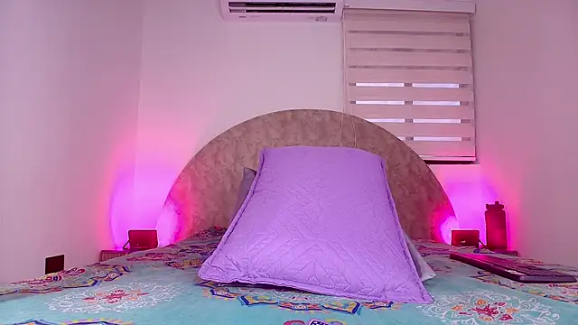 anisha x online show from 11-23-25, 07:13