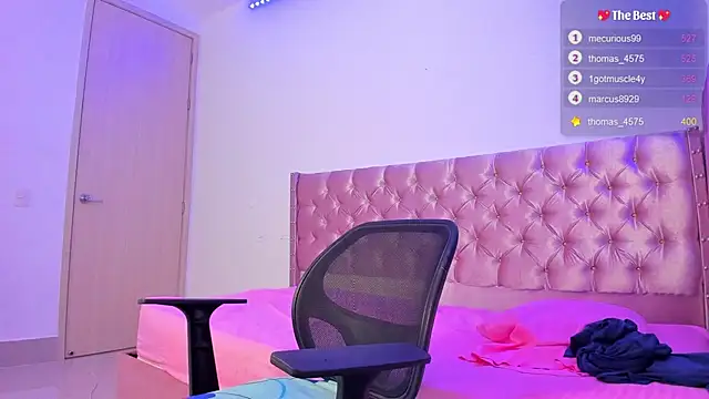 Snapshot of _diegsz_ chatting on 02-26-25, 10:20 diegsz online show from 02-26-25, 10:20