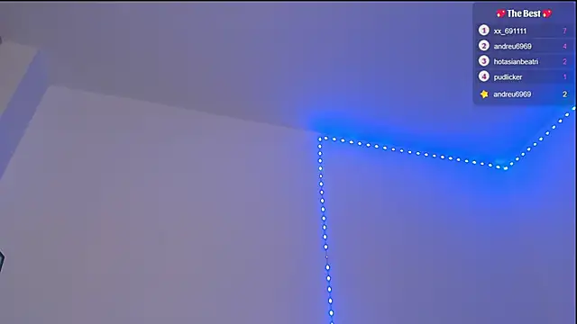 Snapshot of _diegsz_ chatting on 03-17-25, 01:35 diegsz online show from 03-17-25, 01:35