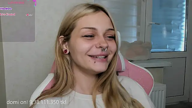 Snapshot of shy_melony chatting on 07-07-26, 12:20 shy melony online show from 07-07-26, 12:20