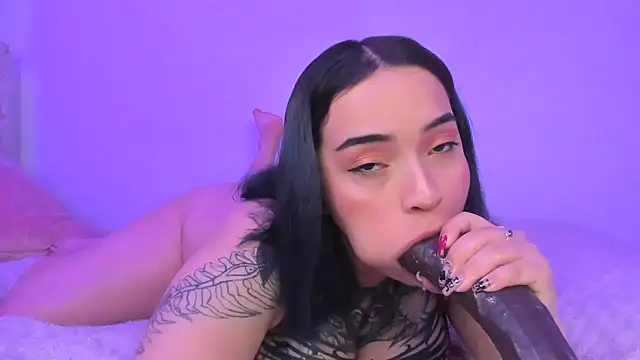 Snapshot of _Paulina_1 chatting on 09-10-25, 12:10 Paulina 1 online show from 09-10-25, 12:10