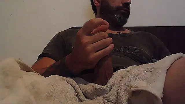 Snapshot of ozzypsico13 chatting on 03-07-26, 04:42 ozzypsico13 online show from 03-07-26, 04:42