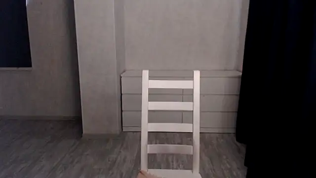 Snapshot of Magic_Mary_ass chatting on 12-15-25, 07:12 Magic Mary ass online show from 12-15-25, 07:12