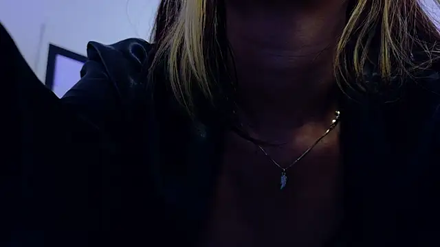 Skinny hottie18 online show from 02-10-25, 04:58