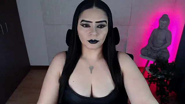 Snapshot of GODDESS_EVANS chatting on 09-19-25, 08:27 GODDESS EVANS online show from 09-19-25, 08:27