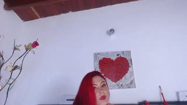 Snapshot of Amara_Red chatting on 02-10-25, 02:37 Amara Red online show from 02-10-25, 02:37