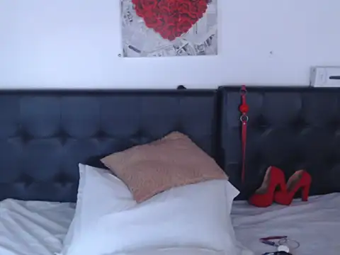 Snapshot of Amara_Red chatting on 03-03-25, 11:11 Amara Red online show from 03-03-25, 11:11