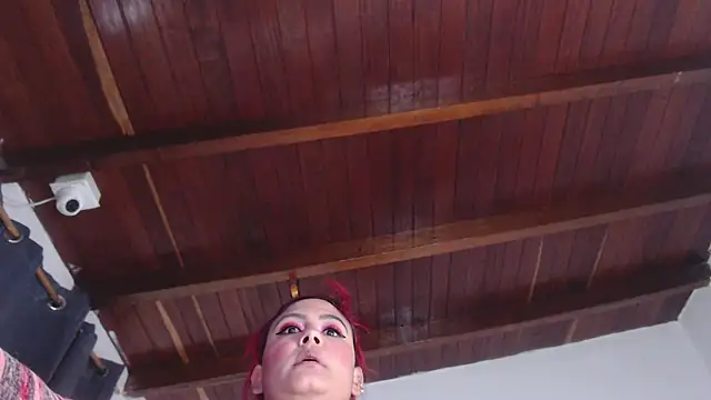 Snapshot of Amara_Red chatting on 10-10-25, 11:09 Amara Red online show from 10-10-25, 11:09