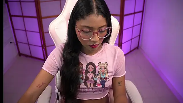 small emilie online show from 11-18-25, 02:32