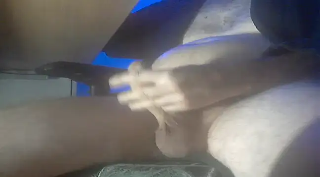 Snapshot of fanfancoquinFR chatting on 01-10-25, 06:49 fanfancoquinFR online show from 01-10-25, 06:49