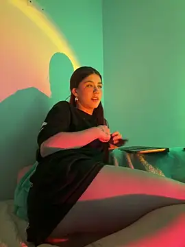 Snapshot of AnnyCherry_ chatting on 02-03-25, 10:00 AnnyCherry online show from 02-03-25, 10:00