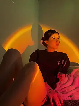 Snapshot of AnnyCherry_ chatting on 02-20-25, 06:13 AnnyCherry online show from 02-20-25, 06:13