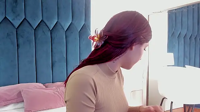 Snapshot of AnnyCherry_ chatting on 03-21-25, 10:50 AnnyCherry online show from 03-21-25, 10:50