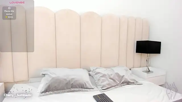 Snapshot of AnnyCherry_ chatting on 02-17-26, 10:38 AnnyCherry online show from 02-17-26, 10:38