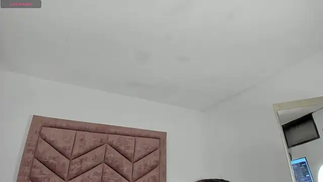AnnyCherry  online show from 05-06-26, 05:40