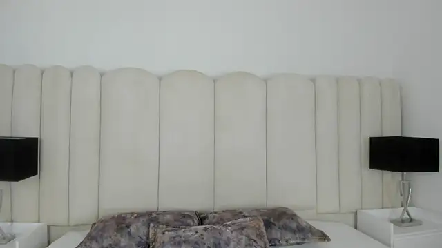 AnnyCherry  online show from 07-04-26, 05:08