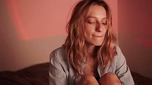 Stephany talks online show from 12-17-24, 02:23